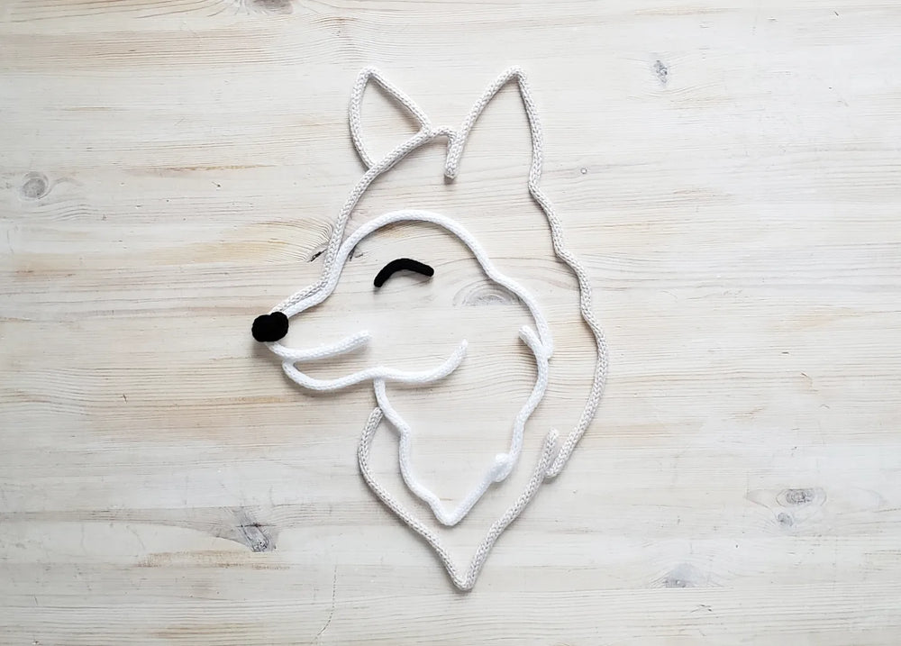 Loup en tricotin