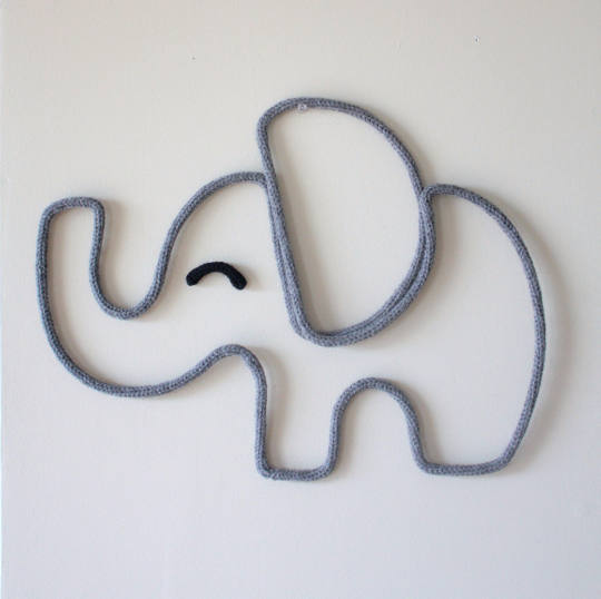 Éléphant en tricotin